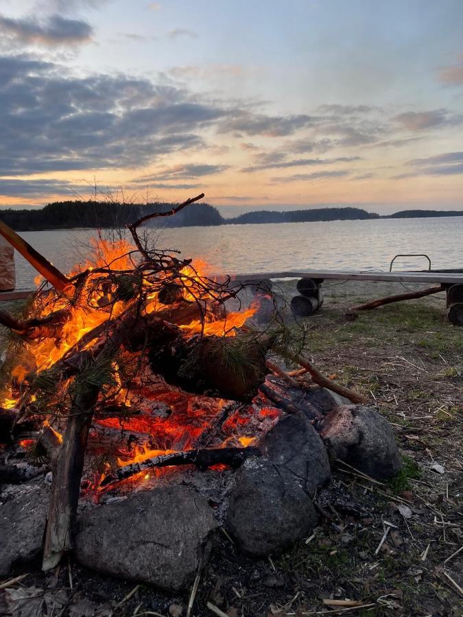 Schadzka W Dwunastce Z Widokiem Na Jezioro Borsk Exteriör bild